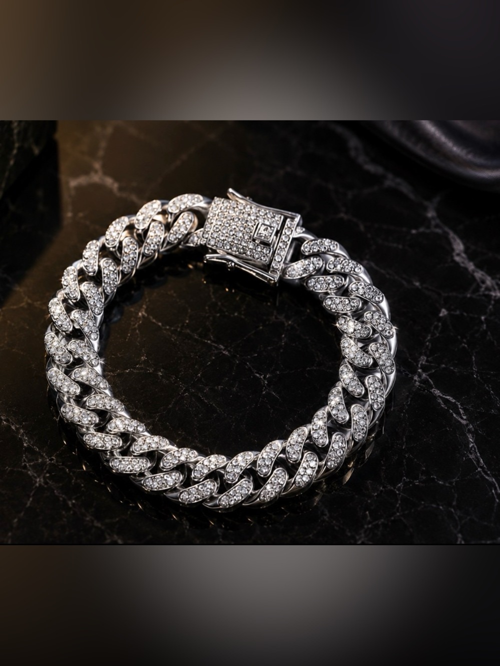 Cuban Link Bracelet in stainless steel shiny silver unisex
